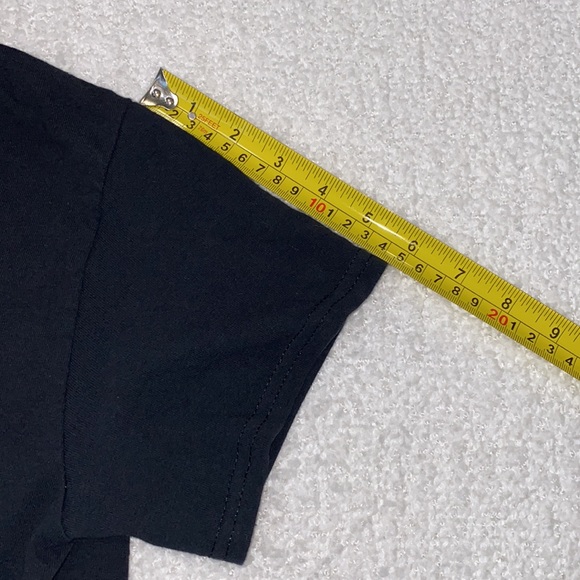 Smiley Originals Embroidered Black and Yellow Short Sleeve T-Shirt Size Small 🙂 - Picture 8 of 11